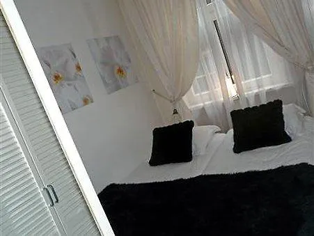 B&B La Vie En Rose Amsterdam Centre Bed & Breakfast